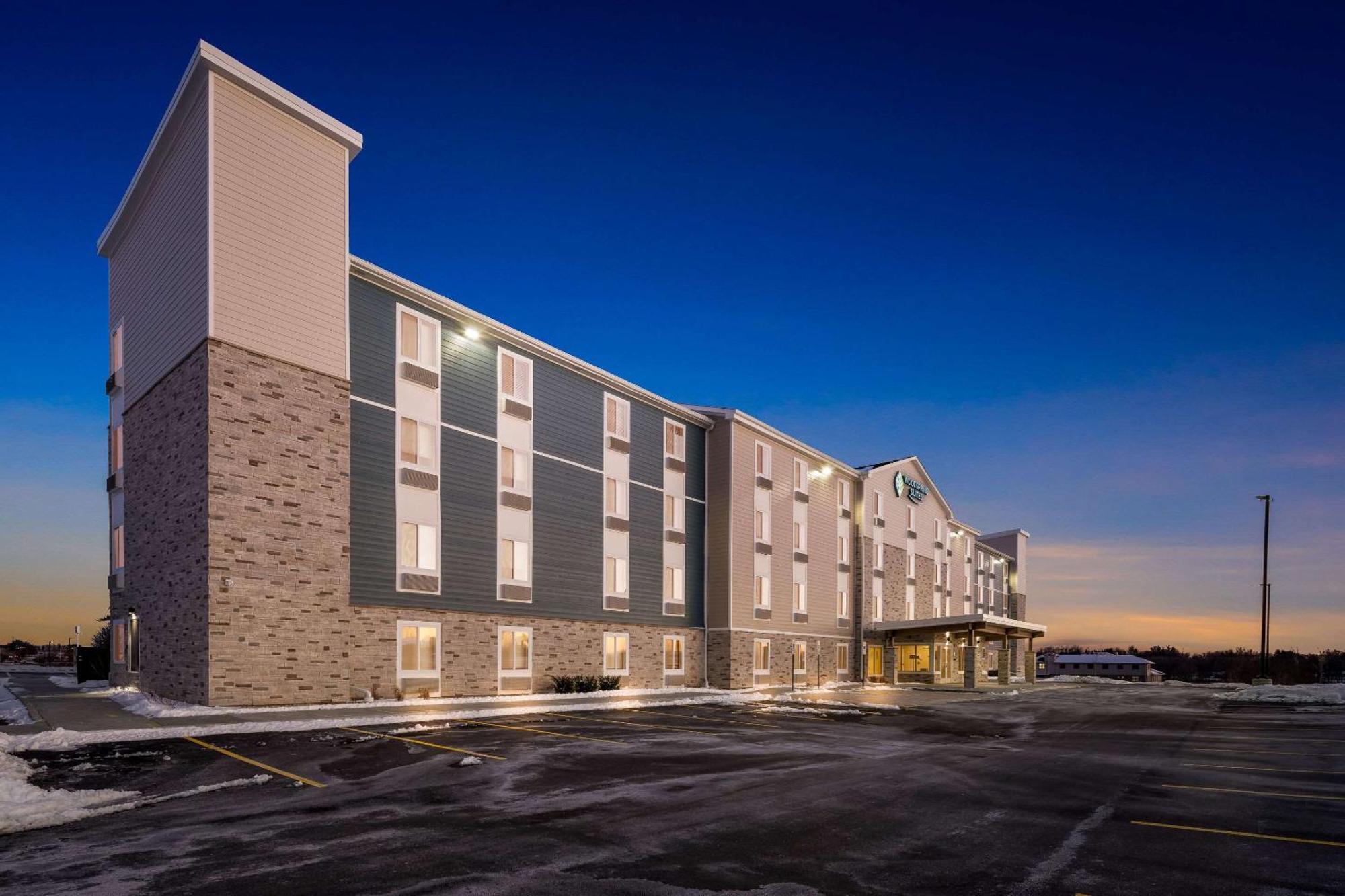 Woodspring Suites Loves Park - Rockford Extérieur photo